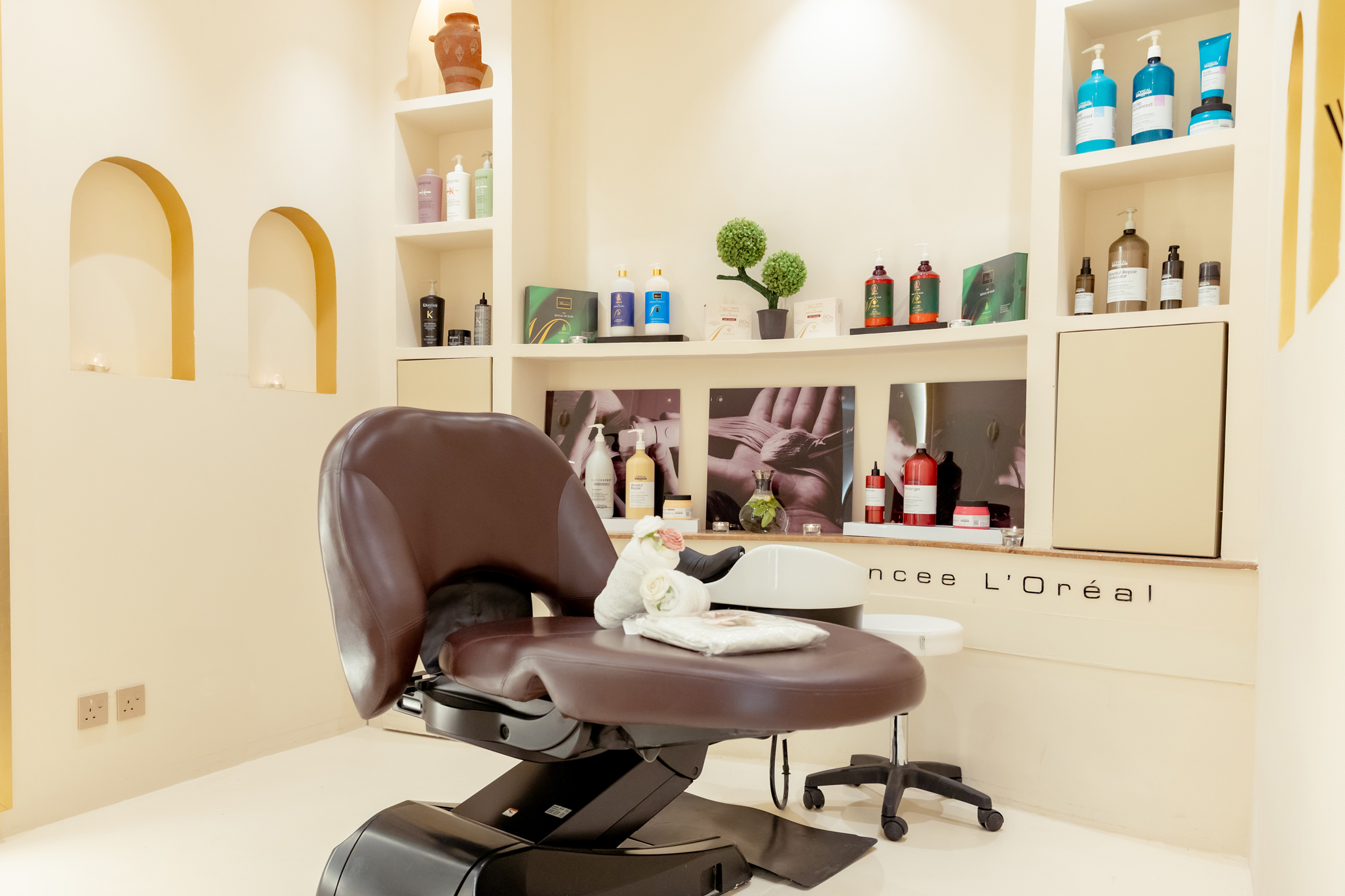 Hot Stone Spa Women, King Salman