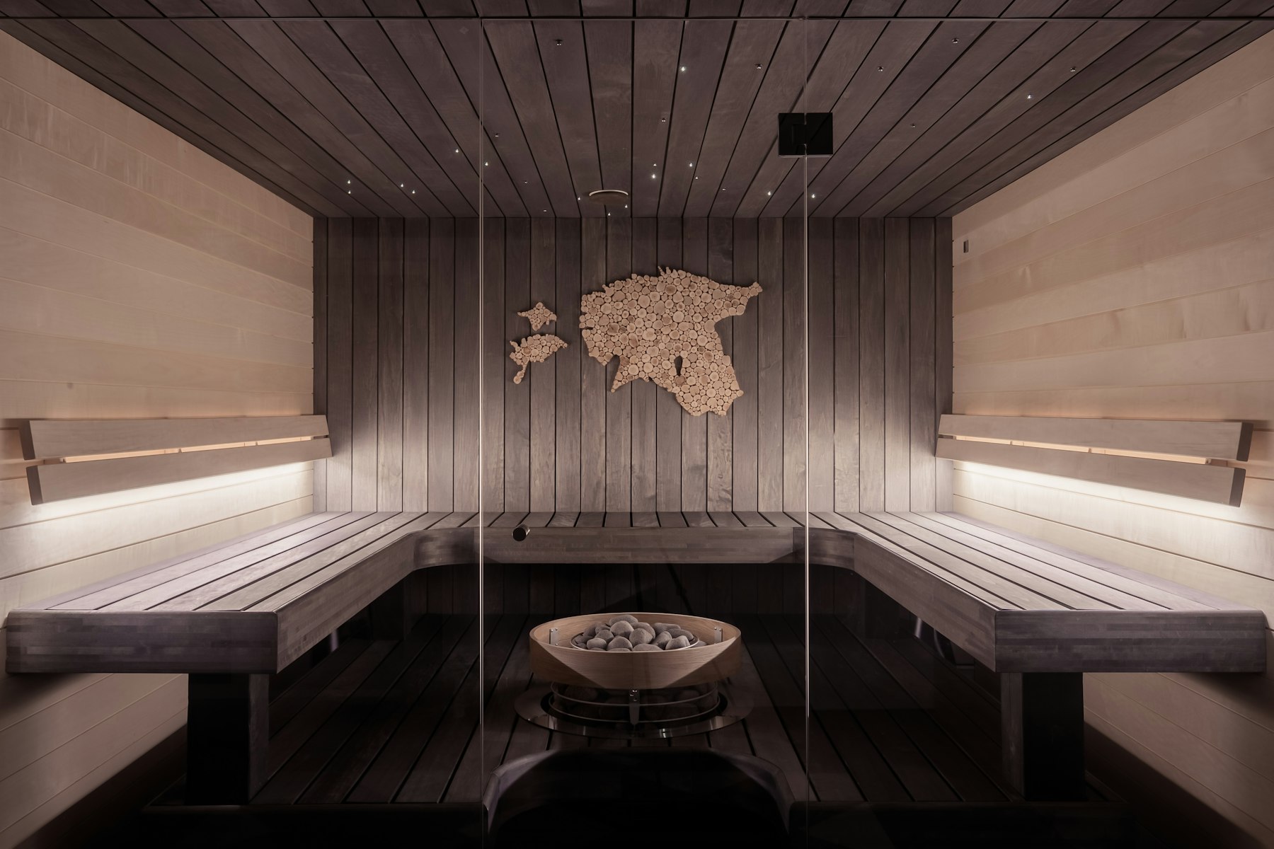 Spa candles and warm ambiance